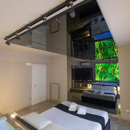 Maximum Exclusive Suite & Spa Palermo Bagian luar foto