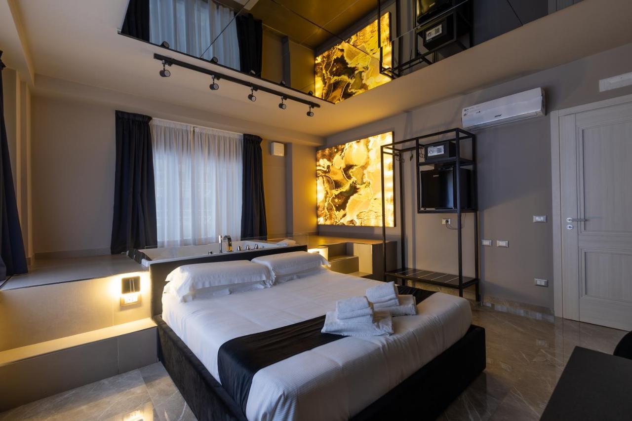 Maximum Exclusive Suite & Spa Palermo Bagian luar foto