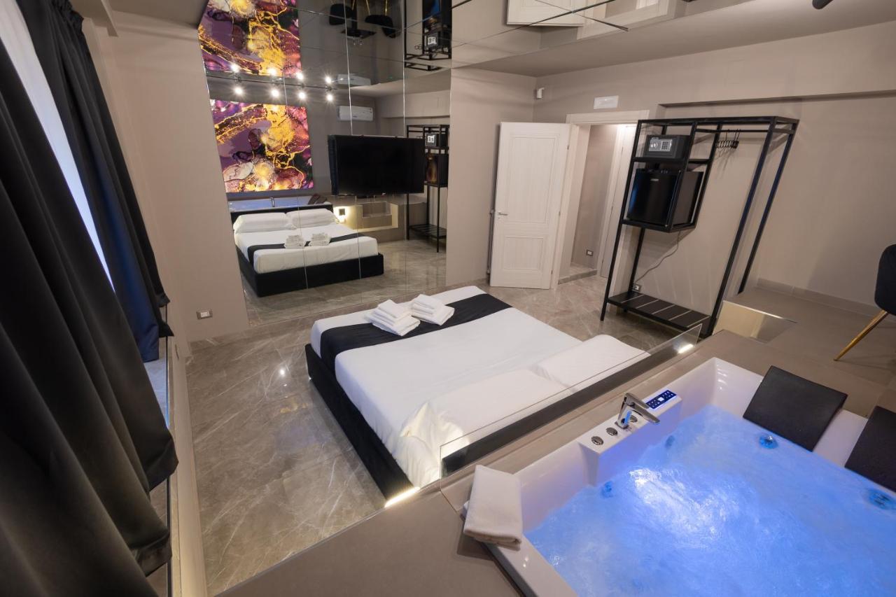 Maximum Exclusive Suite & Spa Palermo Bagian luar foto