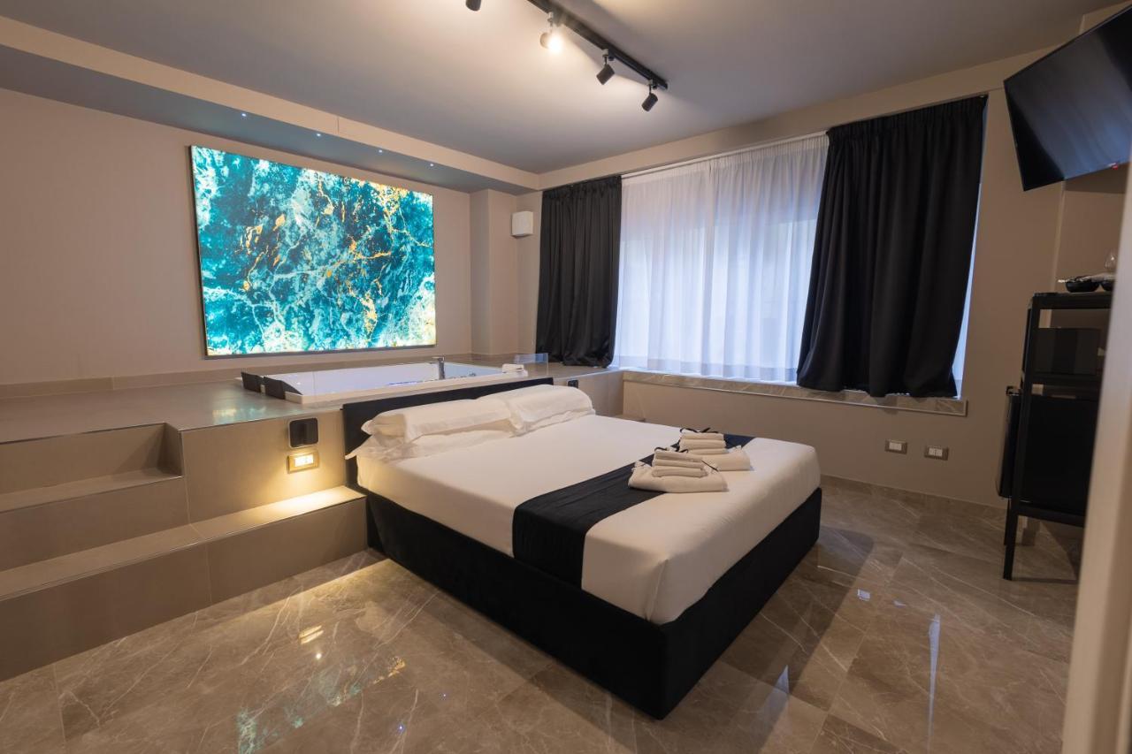 Maximum Exclusive Suite & Spa Palermo Bagian luar foto