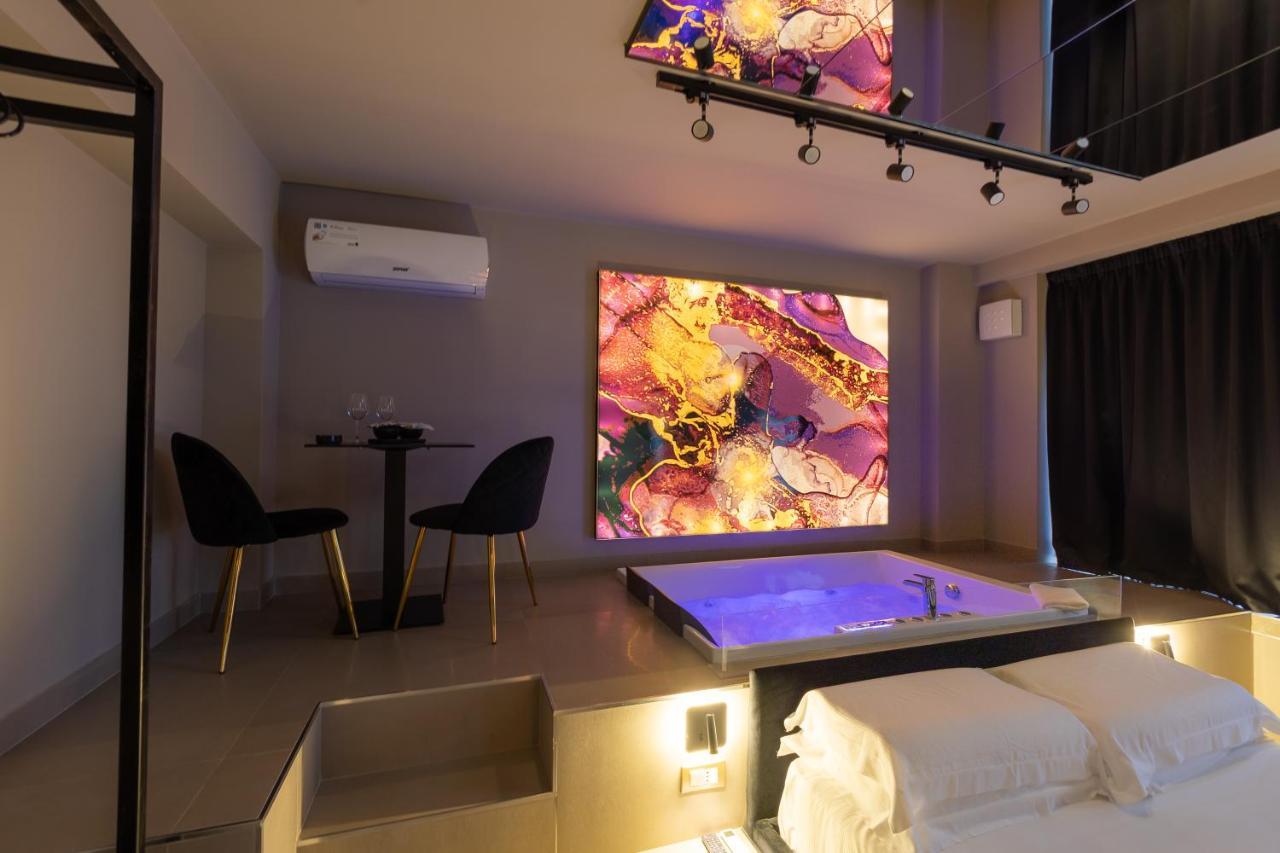 Maximum Exclusive Suite & Spa Palermo Bagian luar foto