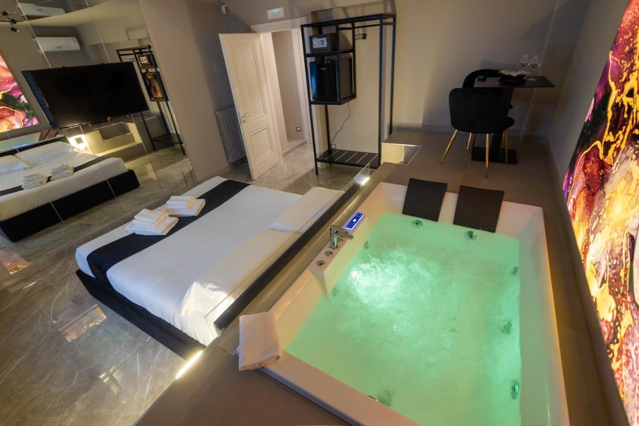 Maximum Exclusive Suite & Spa Palermo Bagian luar foto
